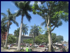 Plaza Mayor de la Constitución 06 - Parque del Centenario